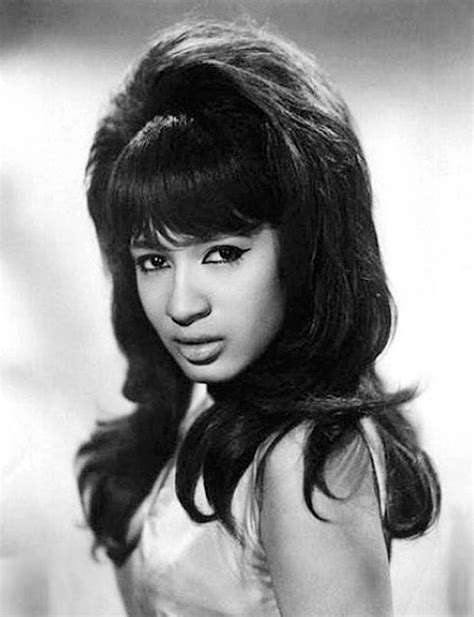 Ronnie Spector, ’60s girl.